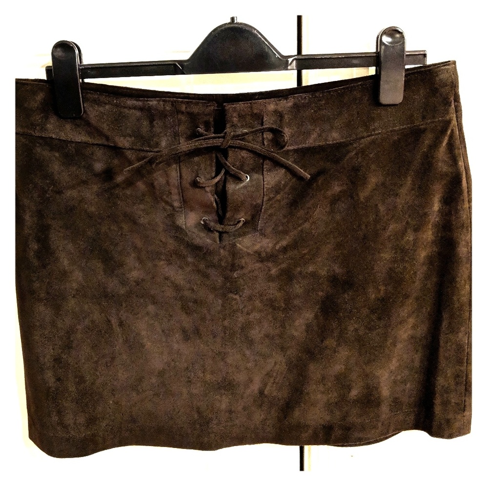 Brown mini suede skirt